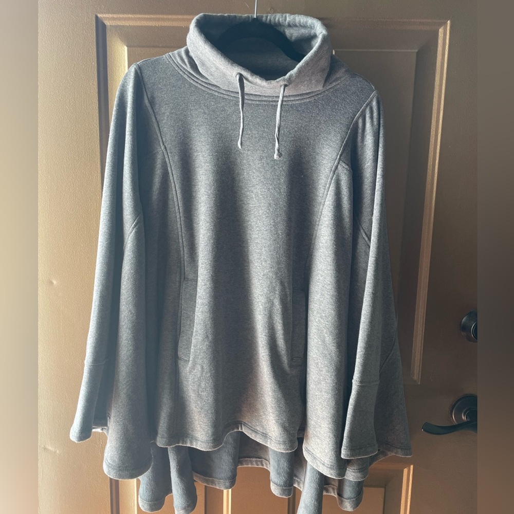 UGG Poncho